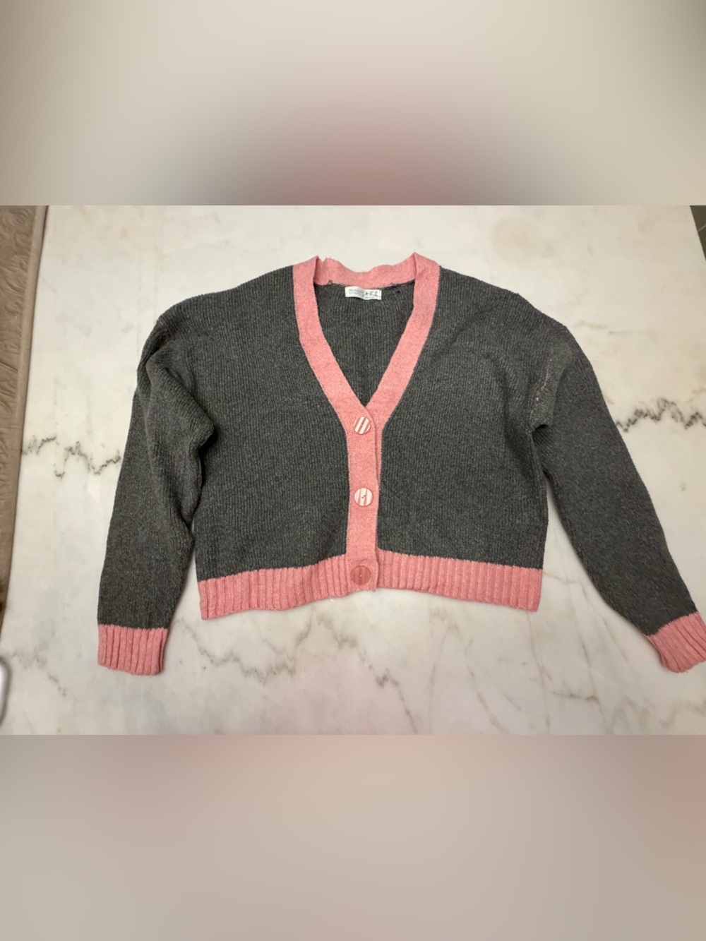 Primark Gray and Pink Cropped V-Neck Cardigan